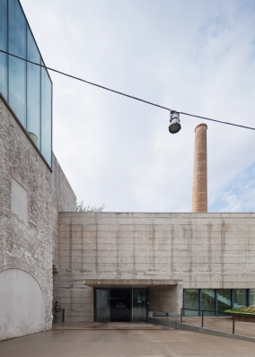 http://www.federicocairoli.com/files/gimgs/th-105_20_Can Framis - © Federico Cairoli (low).jpg