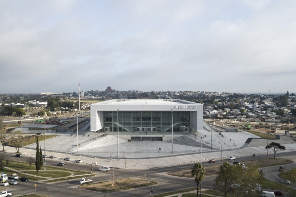 http://www.federicocairoli.com/files/gimgs/th-333_08_Antel Arena - © Federico Cairoli (low).jpg