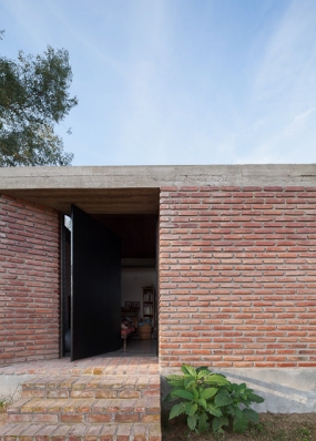 https://www.federicocairoli.com:443/files/gimgs/th-100_04_Casa Bovero - © Federico Cairoli (low).jpg