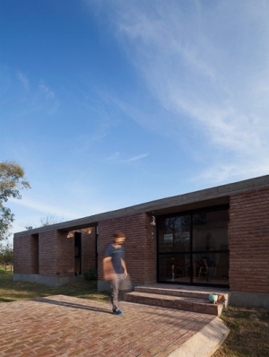 https://www.federicocairoli.com:443/files/gimgs/th-100_09_Casa Bovero - © Federico Cairoli (low).jpg