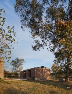 https://www.federicocairoli.com:443/files/gimgs/th-100_11_Casa Bovero - © Federico Cairoli (low).jpg