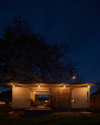 https://www.federicocairoli.com:443/files/gimgs/th-121_34_Vivienda Lui - © Federico Cairoli (low).jpg
