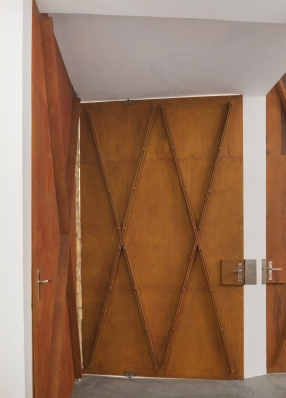 https://www.federicocairoli.com:443/files/gimgs/th-209_32_Banco Amambay - © Federico Cairoli (low).jpg