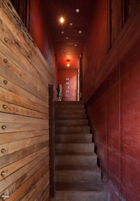 https://www.federicocairoli.com:443/files/gimgs/th-86_13_Casa en el Aire - © Federico Cairoli (low).jpg