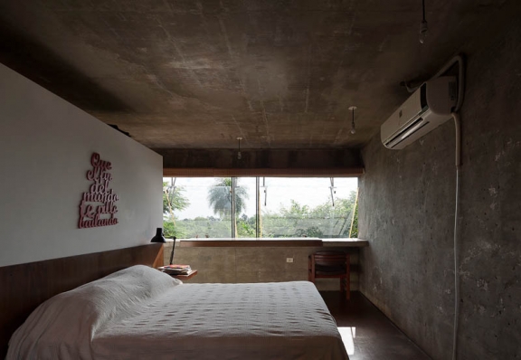 https://www.federicocairoli.com:443/files/gimgs/th-86_17_Casa en el Aire - © Federico Cairoli (low).jpg