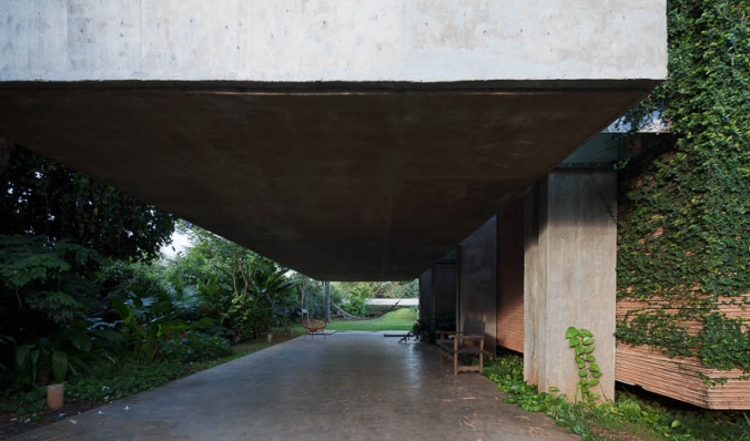https://www.federicocairoli.com:443/files/gimgs/th-86_21_Casa en el Aire - © Federico Cairoli (low).jpg