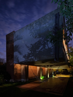 https://www.federicocairoli.com:443/files/gimgs/th-86_28_Casa en el Aire - © Federico Cairoli (low).jpg