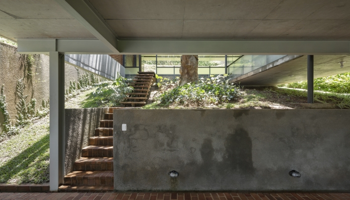 https://www.federicocairoli.com:443/files/gimgs/th-378_12_Casa Mulungu_Ronsenbusch - © Federico Cairoli (low).jpg
