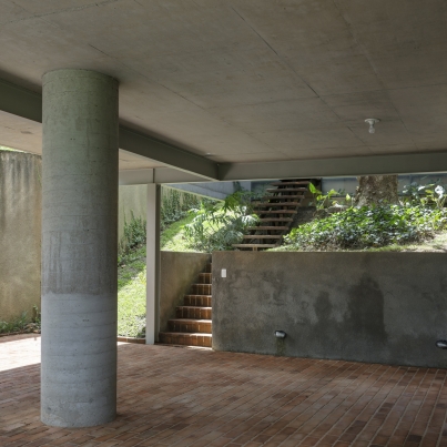 https://www.federicocairoli.com:443/files/gimgs/th-378_11_Casa Mulungu_Ronsenbusch - © Federico Cairoli (low).jpg