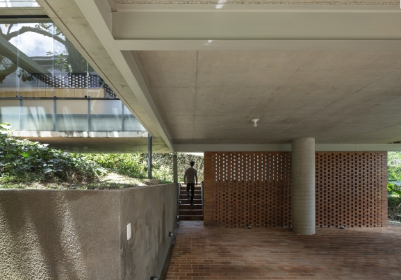 https://www.federicocairoli.com:443/files/gimgs/th-378_14_Casa Mulungu_Ronsenbusch - © Federico Cairoli (low).jpg