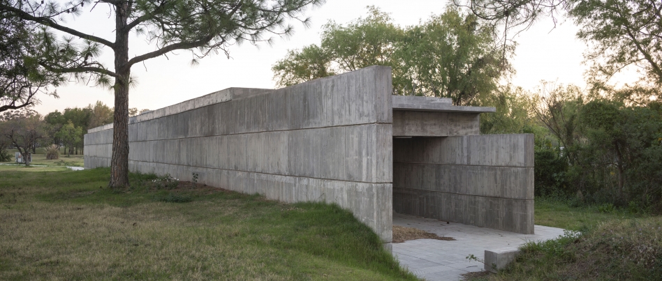 https://www.federicocairoli.com:443/files/gimgs/th-388_07_Centro de I.jpg