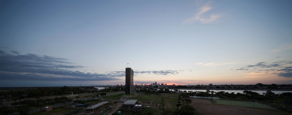 https://www.federicocairoli.com:443/files/gimgs/th-96_39_Hotel UNL - ATE - © Federico Cairoli (low).jpg